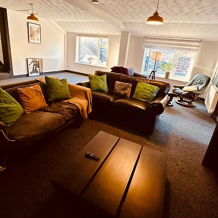 Apartmán Mary Page Your In The Heart Of Town 3-bed Parking *