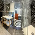 شقة Mary Page Your In The Heart Of Town 3-bed Parking