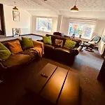 شقة Mary Page Your In The Heart Of Town 3-bed Parking *
